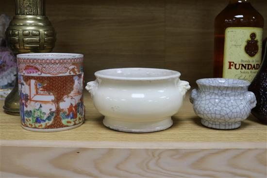 A Chinese blanc-de-chine censer, diameter 5in., a famille rose mug and a crackleglaze censer